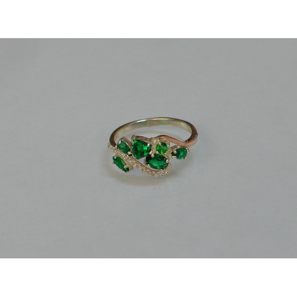 Серебряное кольцо с золотыми вставками (152к)