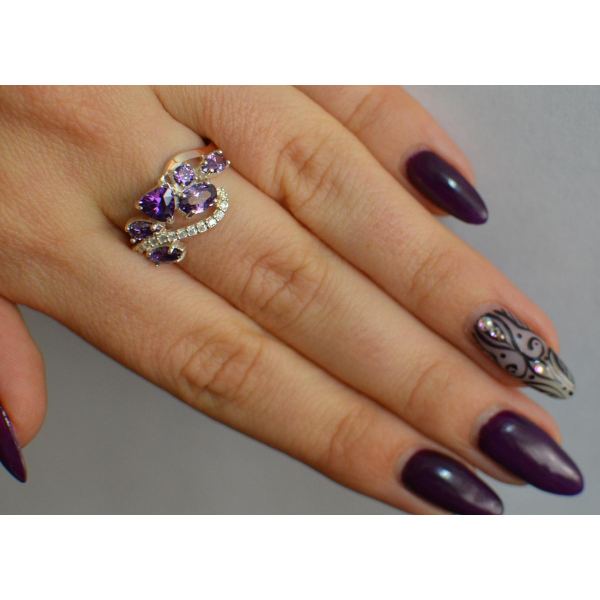 Серебряное кольцо с золотыми вставками (152к)