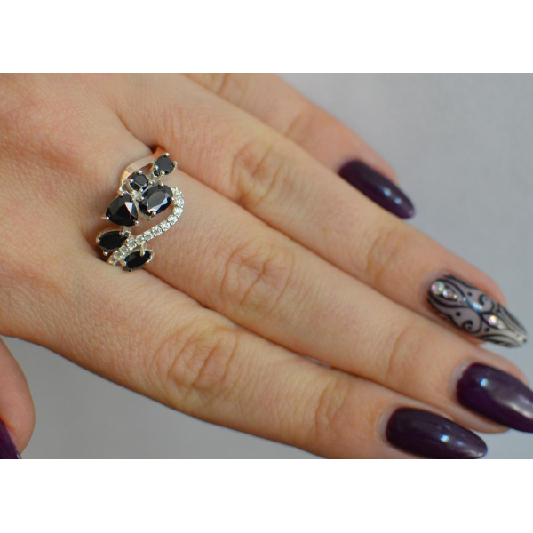 Серебряное кольцо с золотыми вставками (152к)