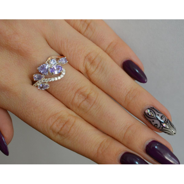 Серебряное кольцо с золотыми вставками (152к)