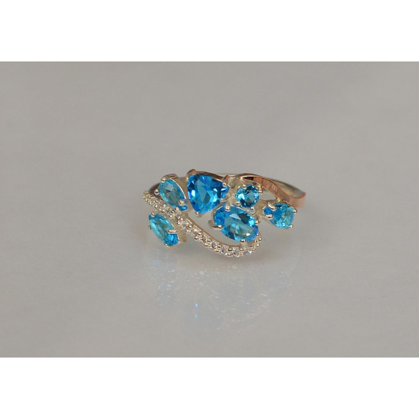 Серебряное кольцо с золотыми вставками (152к)