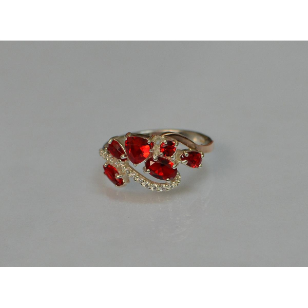 Серебряное кольцо с золотыми вставками (152к)