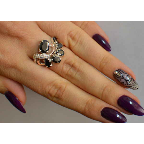 Серебряное кольцо с золотыми вставками (153к)