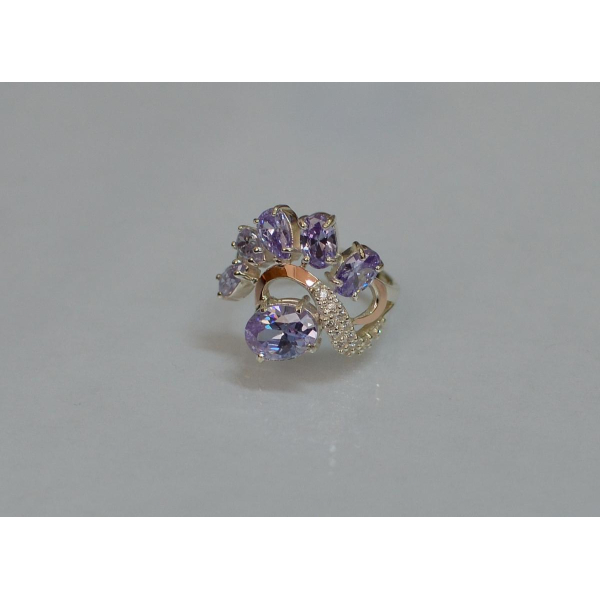 Серебряное кольцо с золотыми вставками (153к)