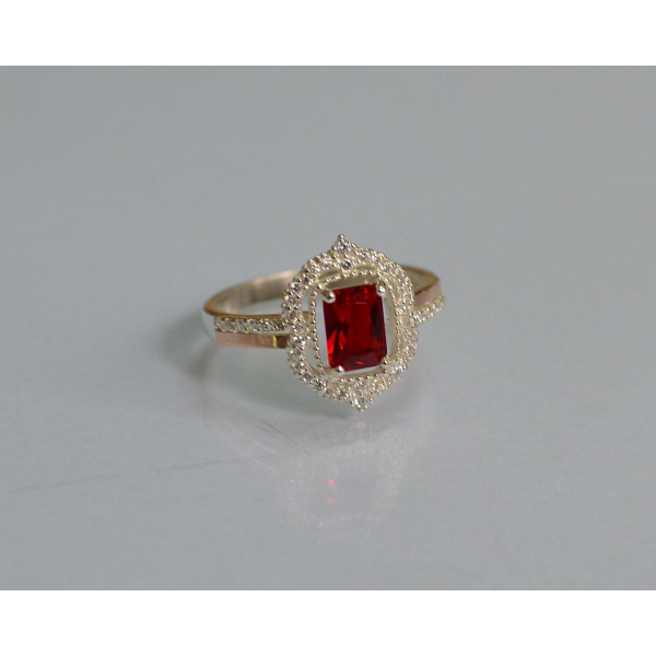 Серебряное кольцо с золотыми вставками (154к)