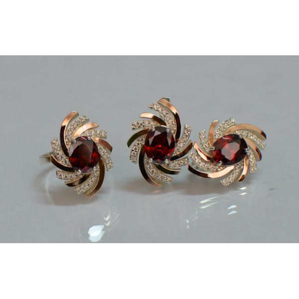 Серебряный набор с золотыми пластинами (156)