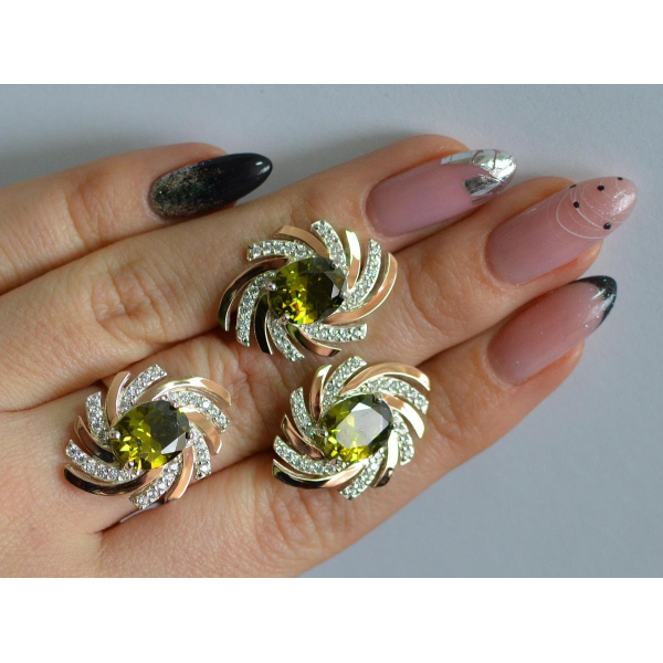 Серебряный набор с золотыми пластинами (156)