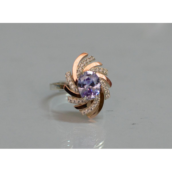 Серебряное кольцо с золотыми вставками (156к)