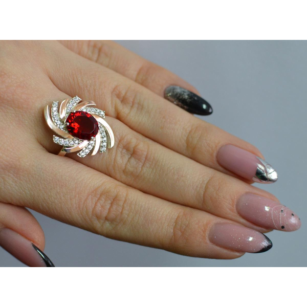 Серебряное кольцо с золотыми вставками (156к)