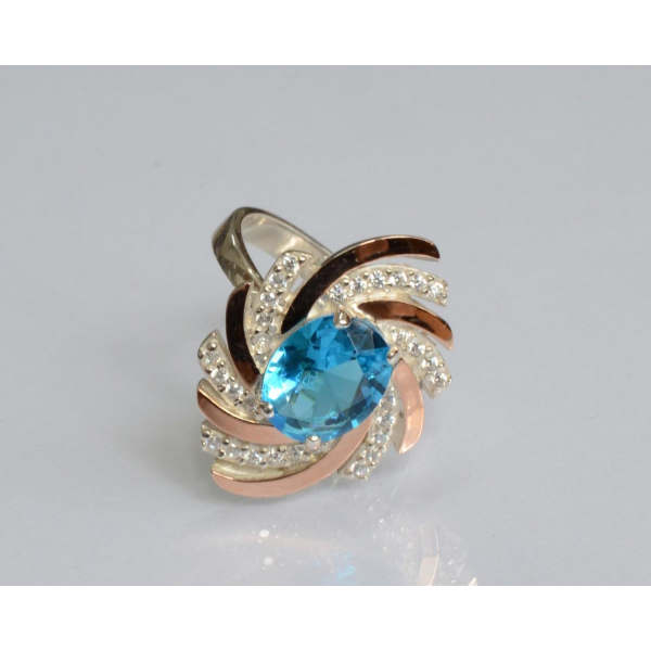 Серебряное кольцо с золотыми вставками (156к)