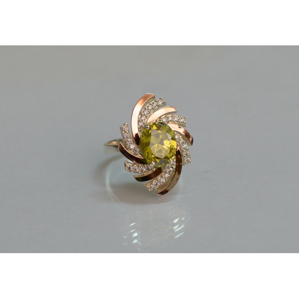 Серебряное кольцо с золотыми вставками (156к)