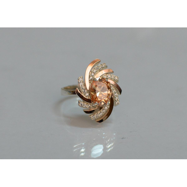 Серебряное кольцо с золотыми вставками (156к)