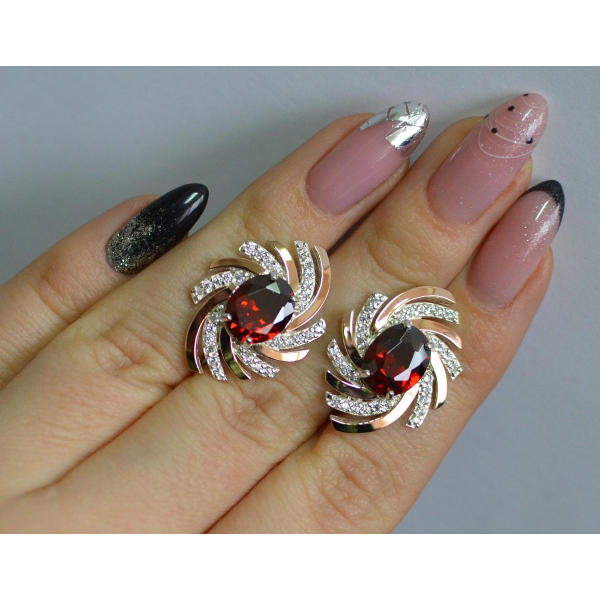 Серебряные серьги с золотыми вставками (156с)