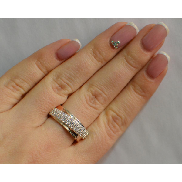 Серебряное кольцо с золотыми вставками (157к)