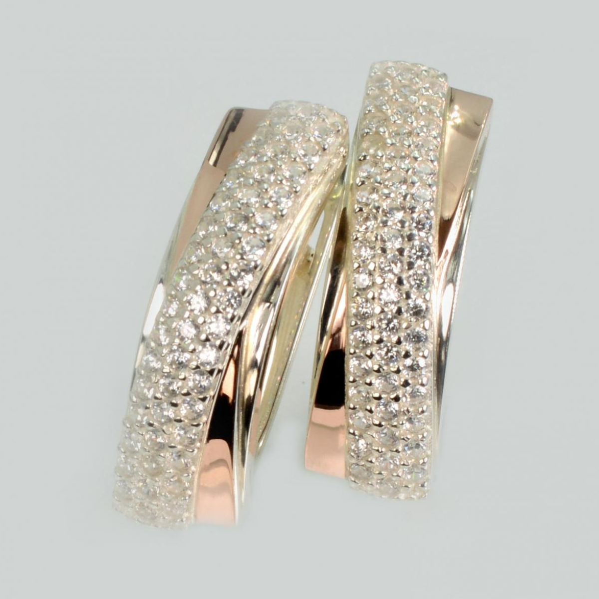 Серебряные серьги с золотыми вставками (157с)