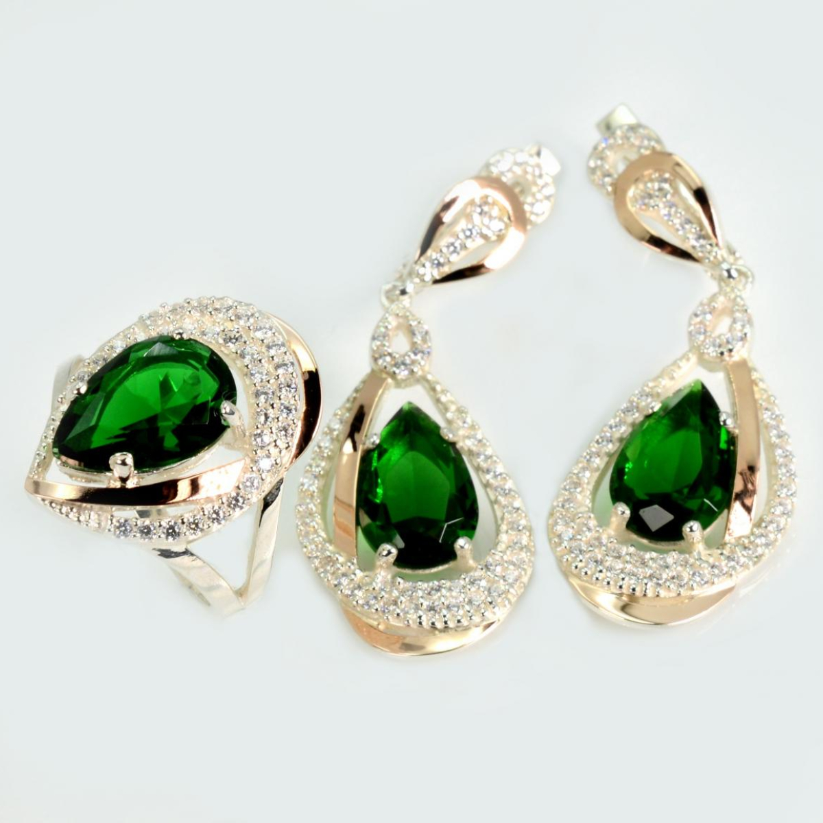 Серебряный набор с золотыми пластинами (158)