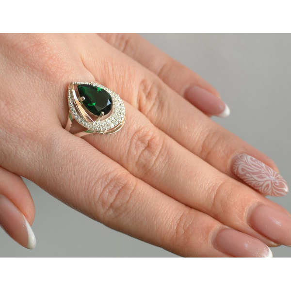 Серебряное кольцо с золотыми вставками (158к)