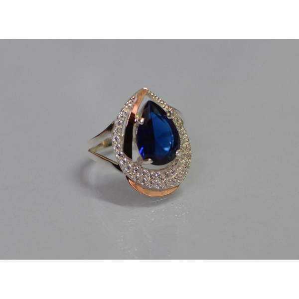 Серебряное кольцо с золотыми вставками (158к)