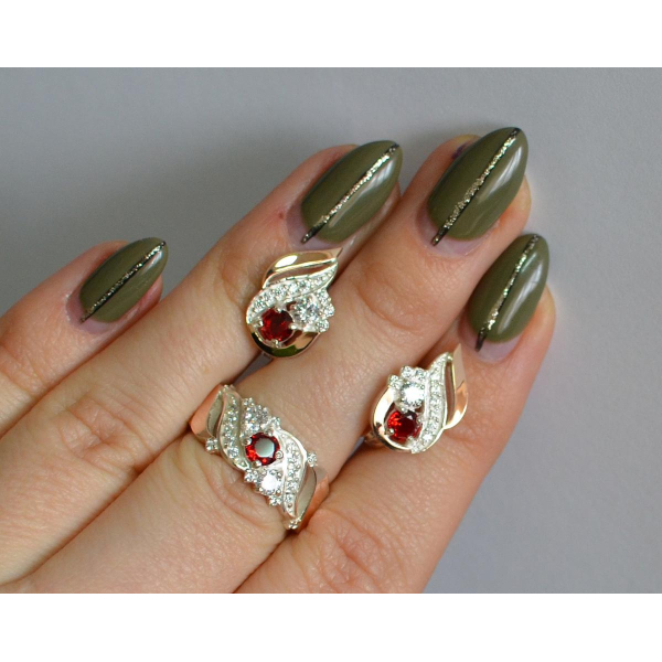 Серебряный набор с золотыми пластинами (159)