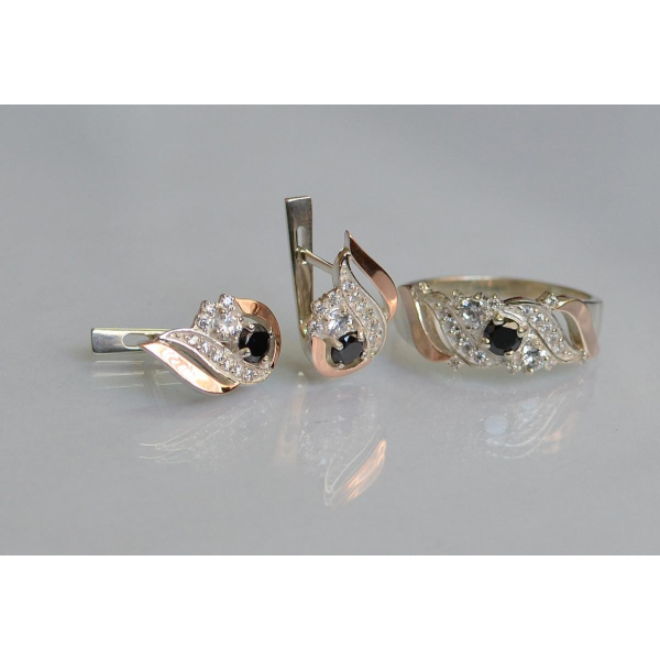 Серебряный набор с золотыми пластинами (159)