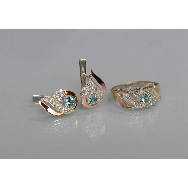 Серебряный набор с золотыми пластинами (159)