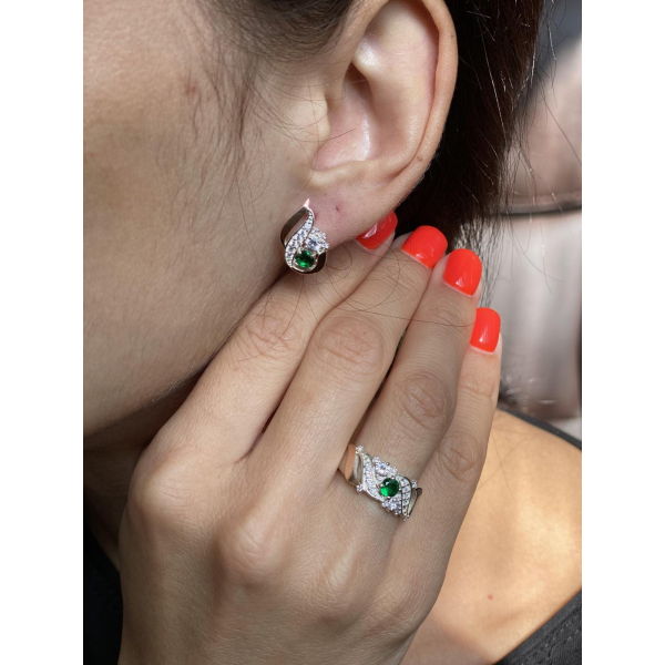 Серебряное кольцо с золотыми вставками (159к)