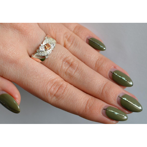 Серебряное кольцо с золотыми вставками (159к)