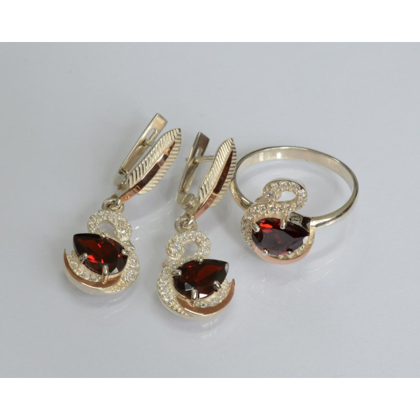 Серебряный набор с золотыми пластинами (160)