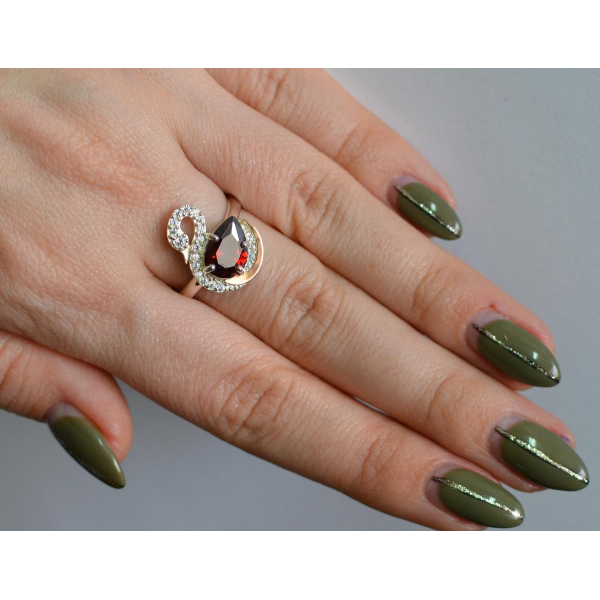 Серебряное кольцо с золотыми вставками (160к)