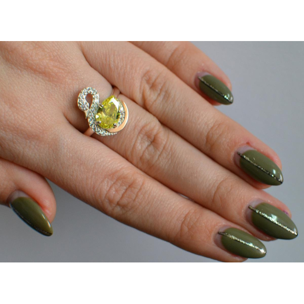 Серебряное кольцо с золотыми вставками (160к)