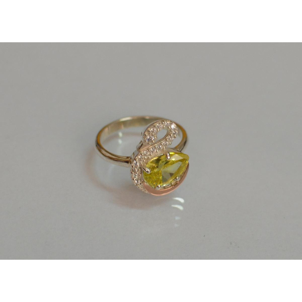 Серебряное кольцо с золотыми вставками (160к)