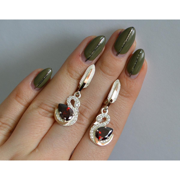 Серебряные серьги с золотыми вставками (160с)