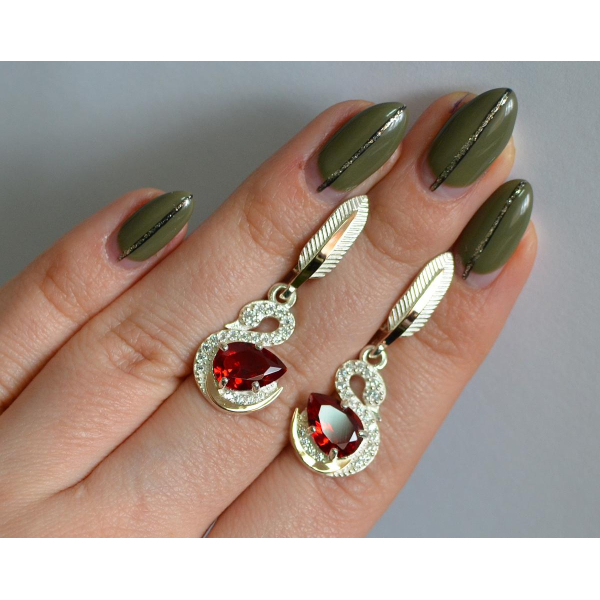 Серебряные серьги с золотыми вставками (160с)