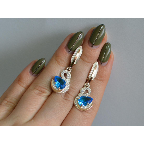 Серебряные серьги с золотыми вставками (160с)