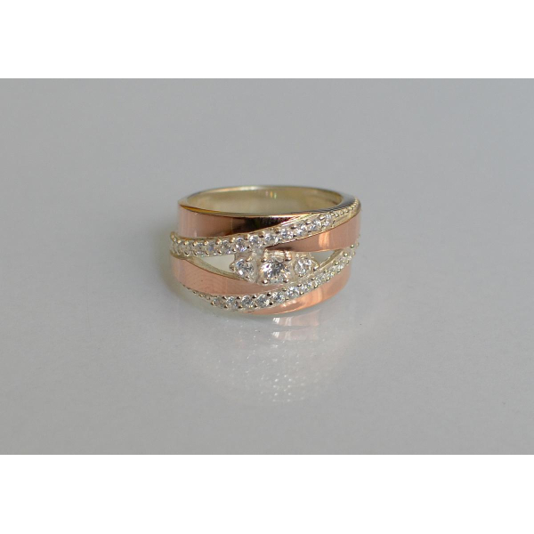 Серебряное кольцо с золотыми вставками (161к)