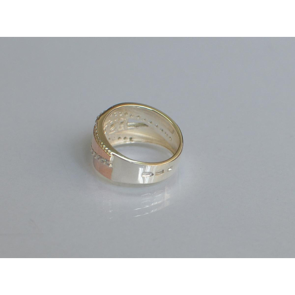 Серебряное кольцо с золотыми вставками (161к)