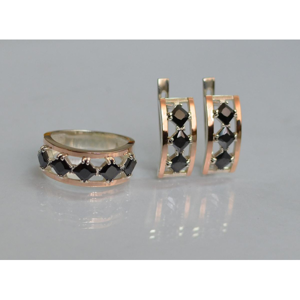 Серебряный набор с золотыми пластинами (162)