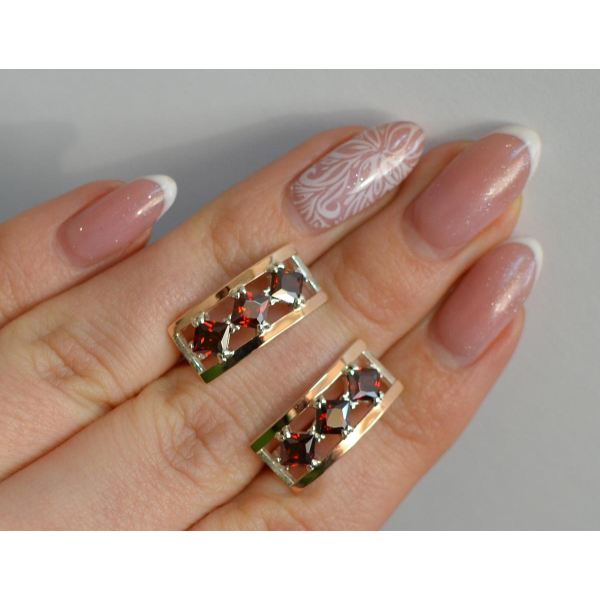 Серебряные серьги с золотыми вставками (162с)