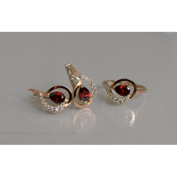 Серебряный набор с золотыми пластинами (164)