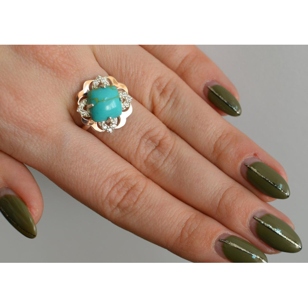 Серебряное кольцо с золотыми вставками (165к)