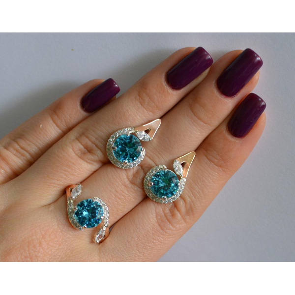 Серебряный набор с золотыми пластинами (166)