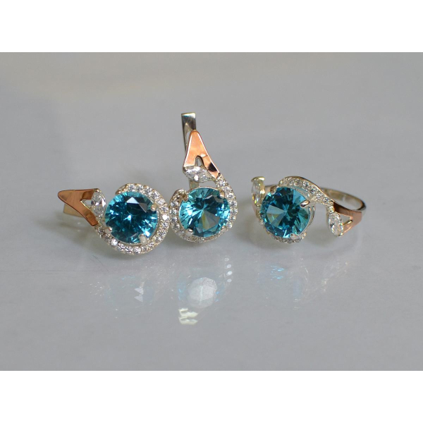 Серебряный набор с золотыми пластинами (166)