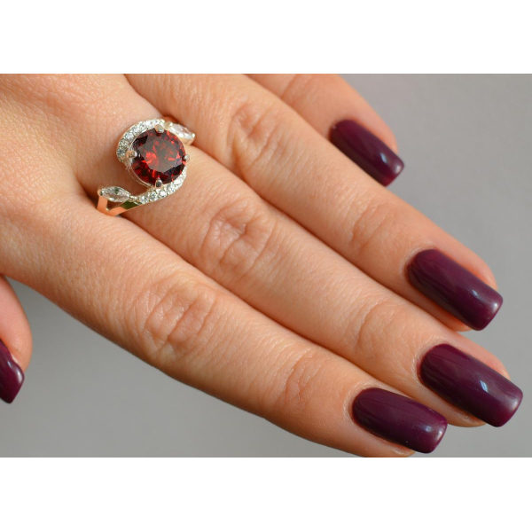 Серебряное кольцо с золотыми вставками (166к)