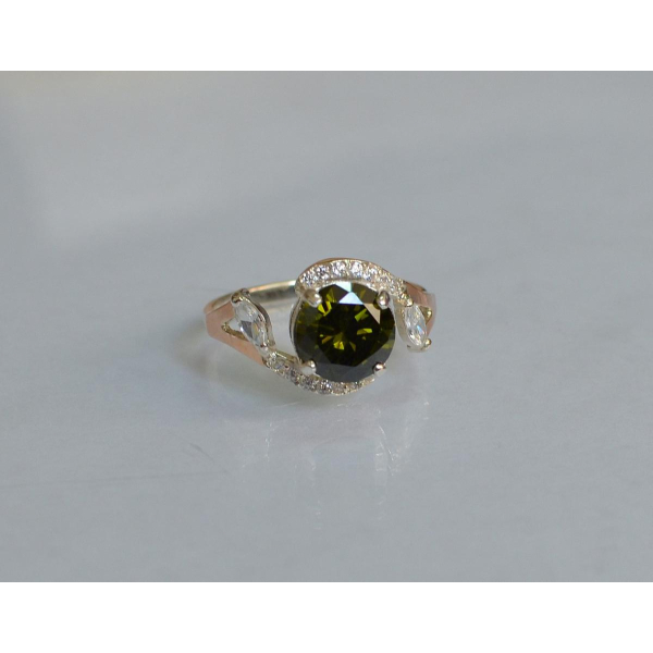 Серебряное кольцо с золотыми вставками (166к)