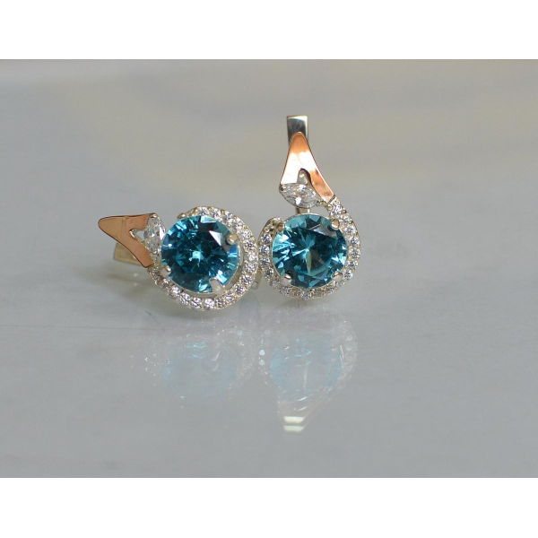 Серебряные серьги с золотыми вставками (166с)