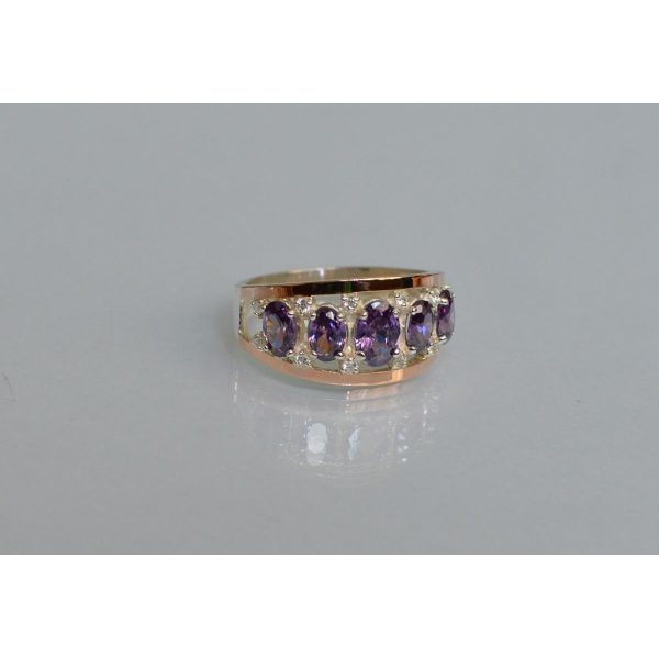 Серебряное кольцо с золотыми вставками (167к)