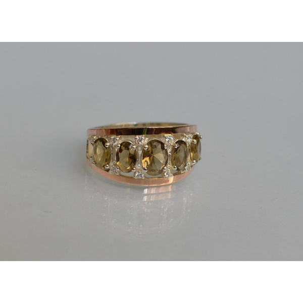 Серебряное кольцо с золотыми вставками (167к)