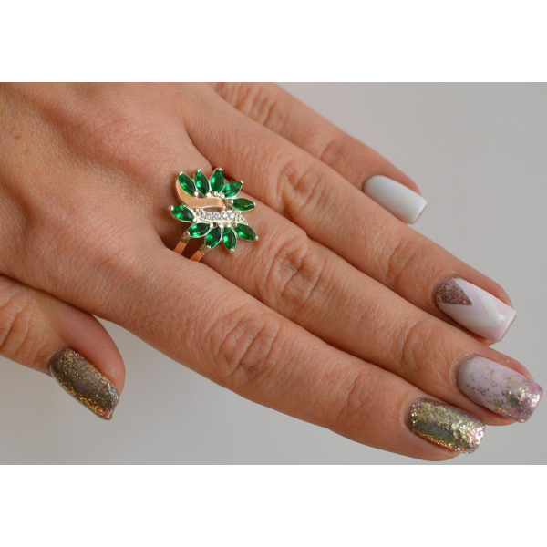 Серебряное кольцо с золотыми вставками (170к)