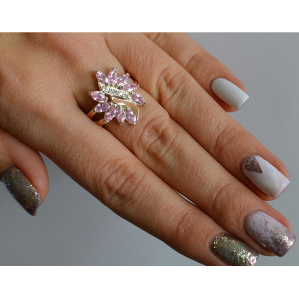 Серебряное кольцо с золотыми вставками (170к)