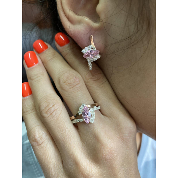 Серебряное кольцо с золотыми вставками (171к)